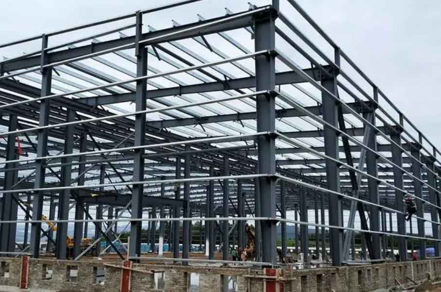 鋼結(jié)構(gòu)冷庫和多層土建冷庫的哪個好 鋼結(jié)構(gòu)冷庫和多層土建冷庫的哪個好